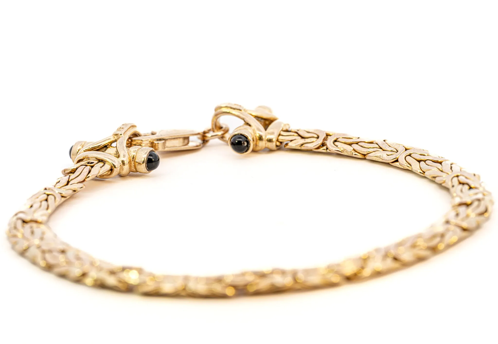 An Exquisite Yellow Gold Fancy Link Bracelet