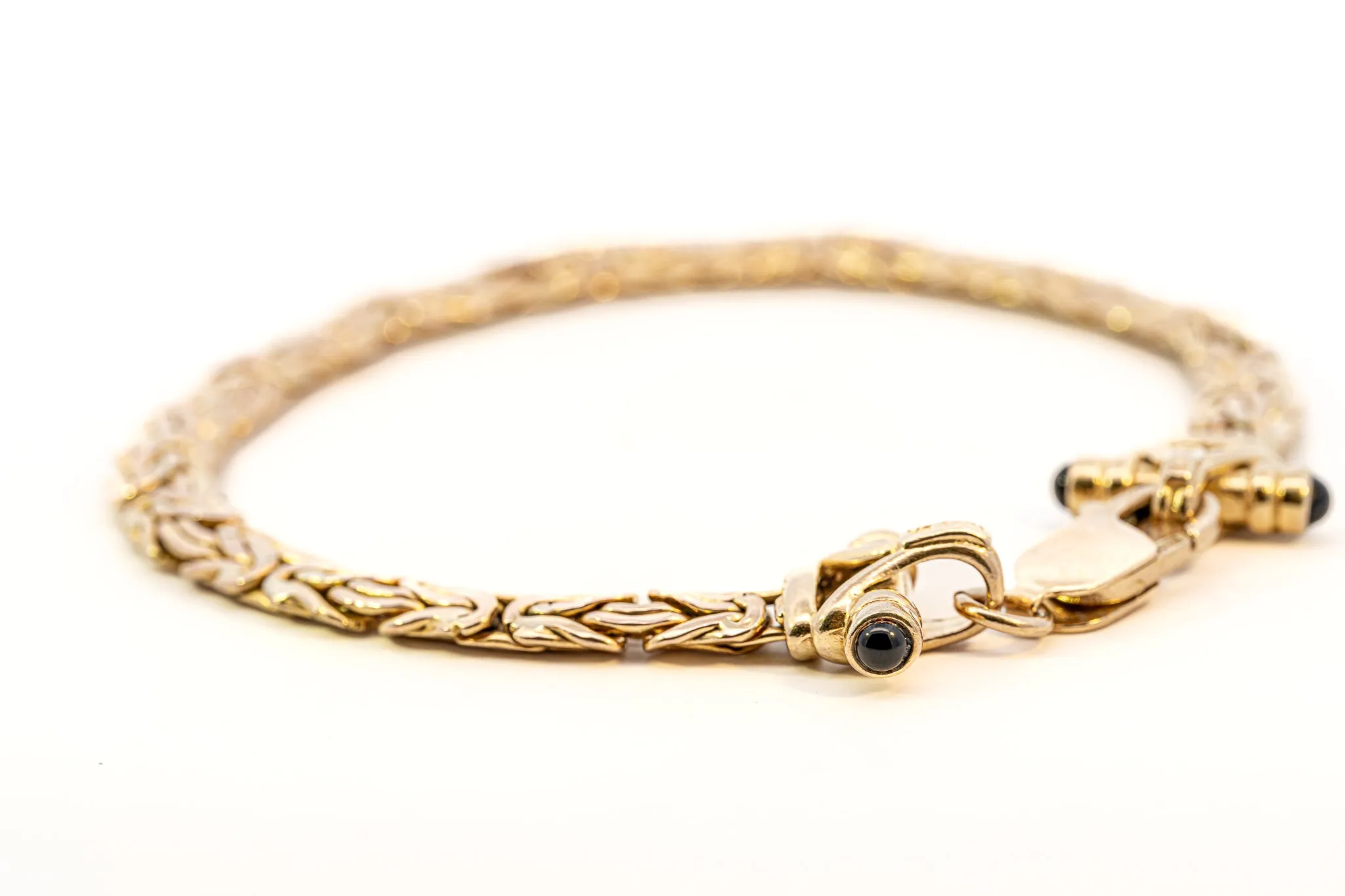 An Exquisite Yellow Gold Fancy Link Bracelet