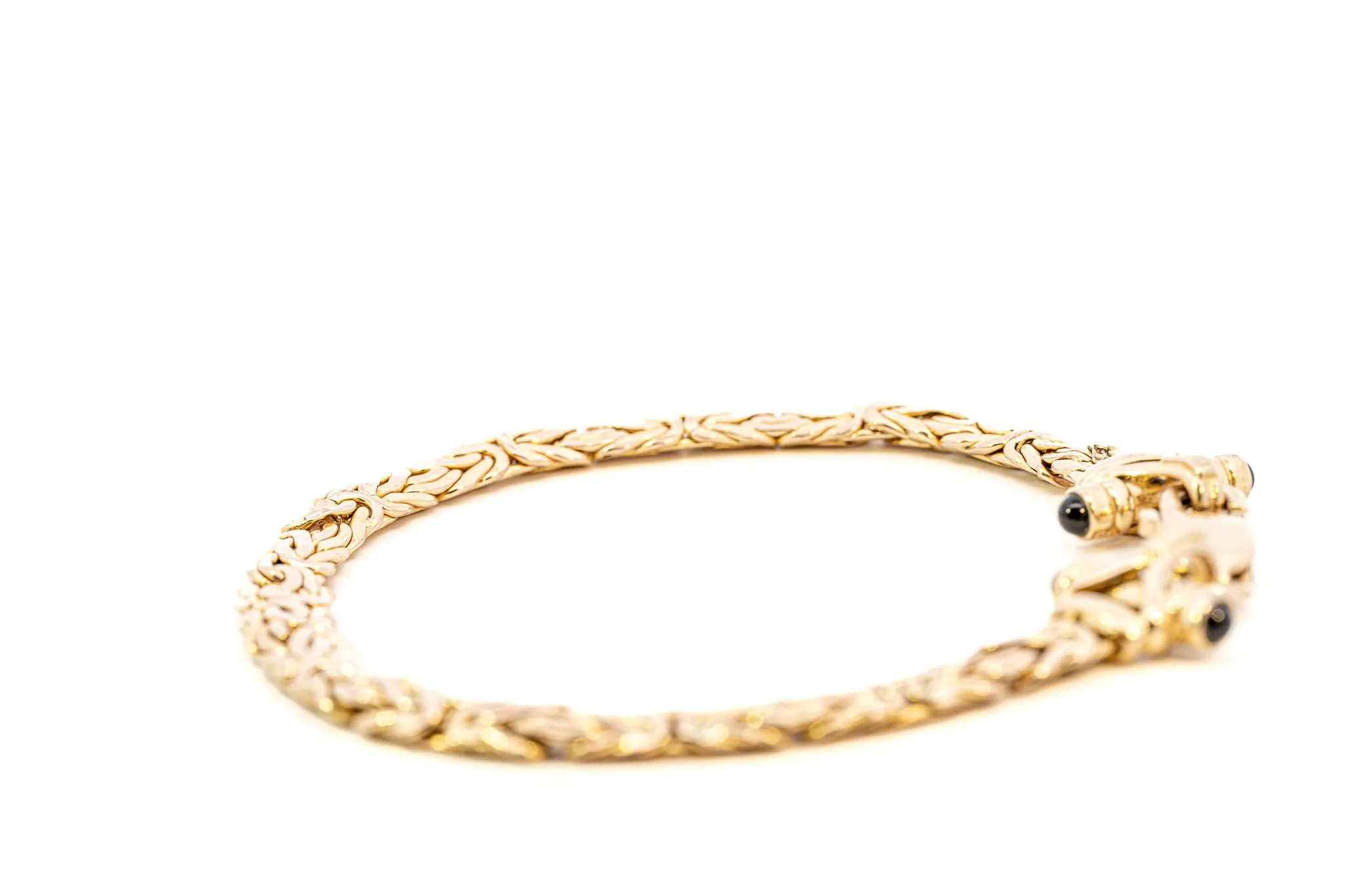 An Exquisite Yellow Gold Fancy Link Bracelet