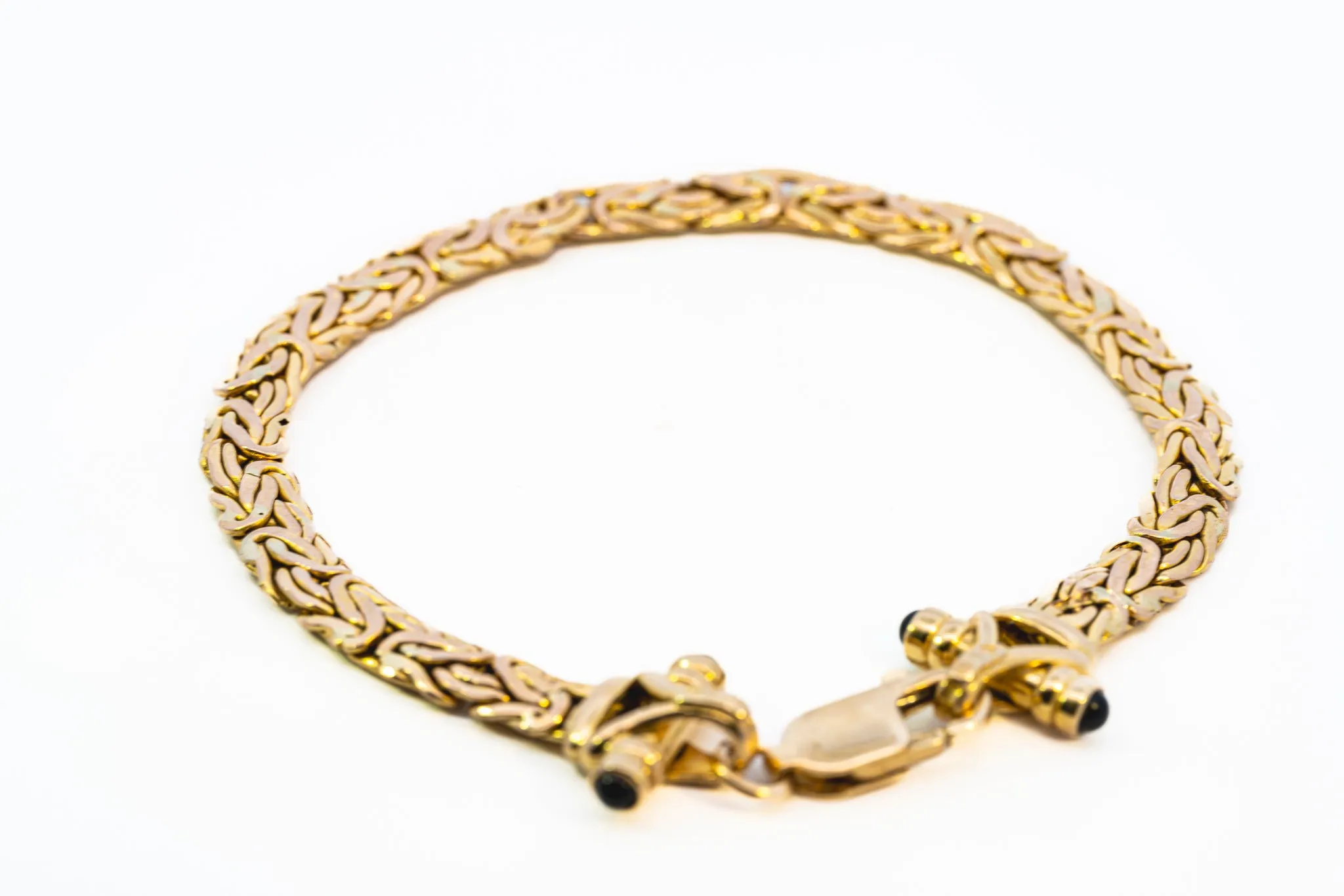 An Exquisite Yellow Gold Fancy Link Bracelet