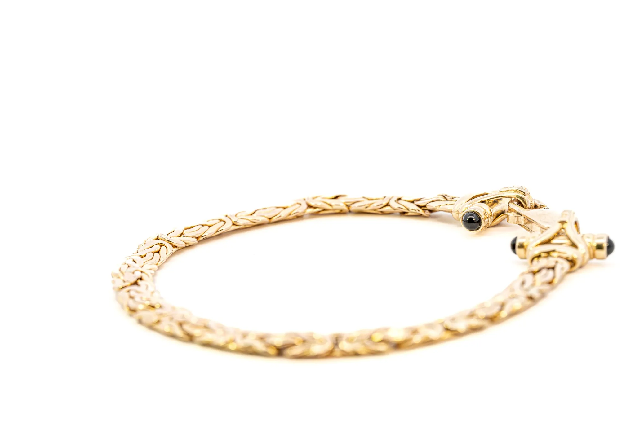 An Exquisite Yellow Gold Fancy Link Bracelet