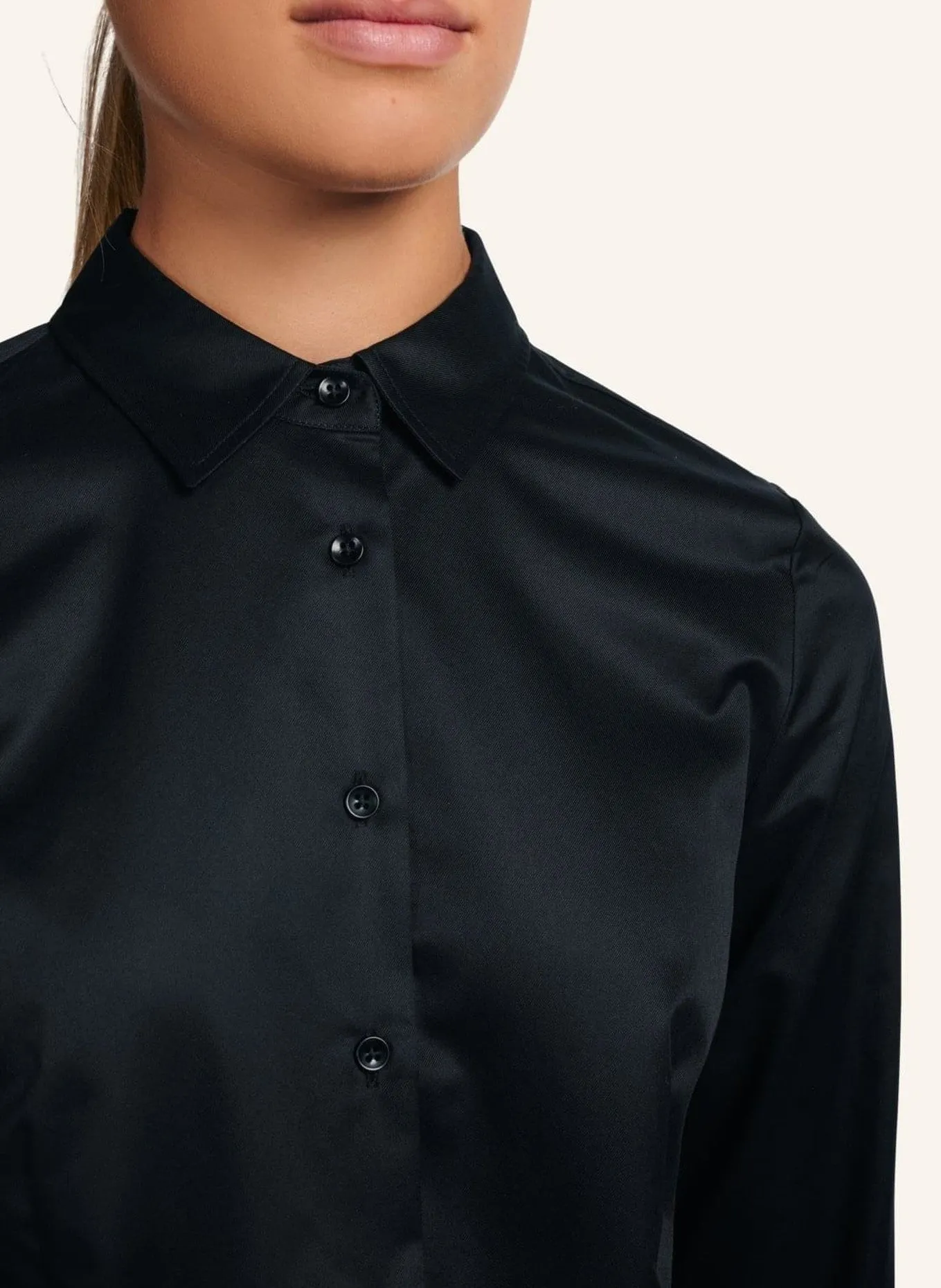 Blouse ETERNA REGULAR FIT, black