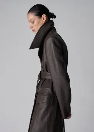 Double Breasted Trench Coat in Leather - Chocolate