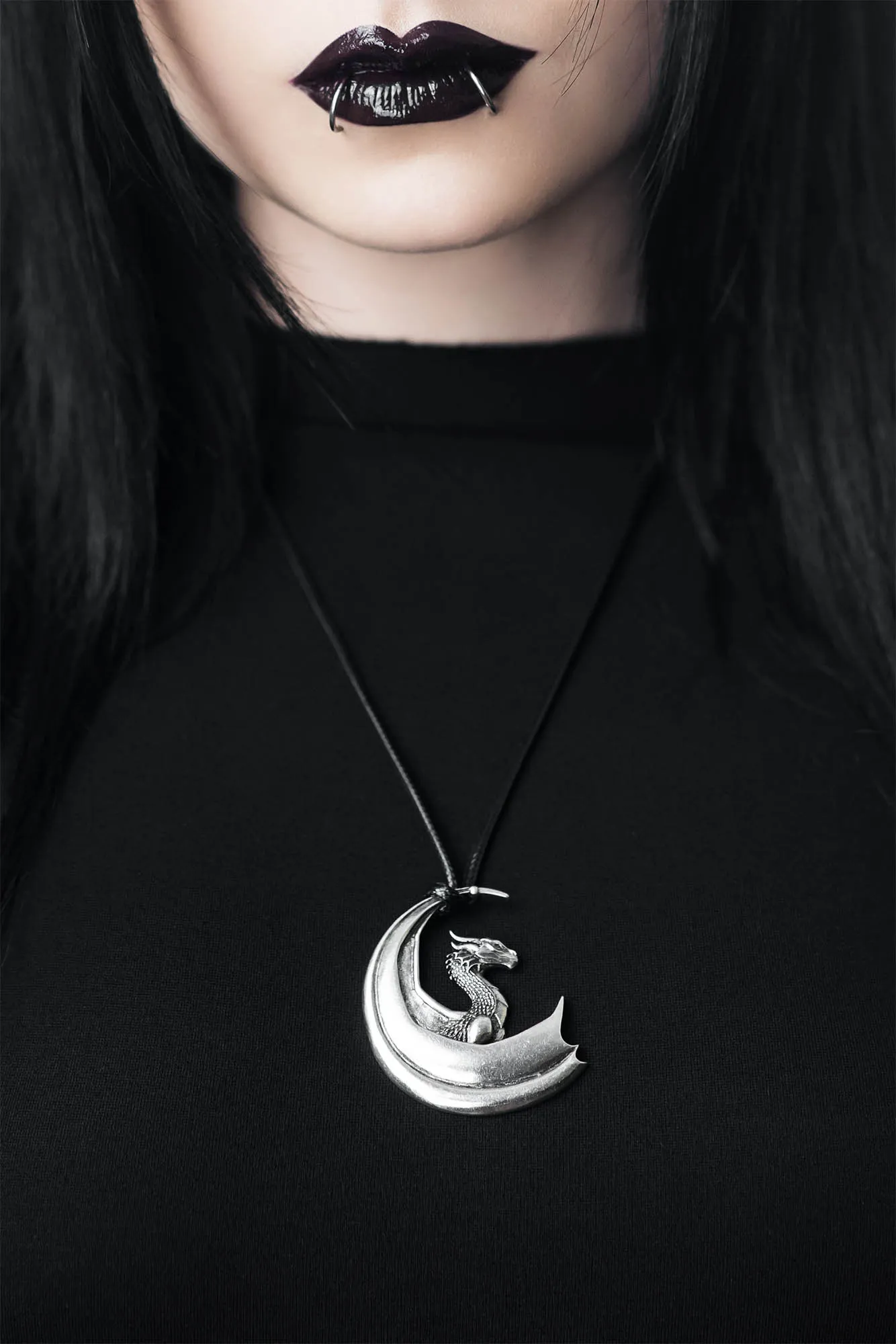 Draco Necklace