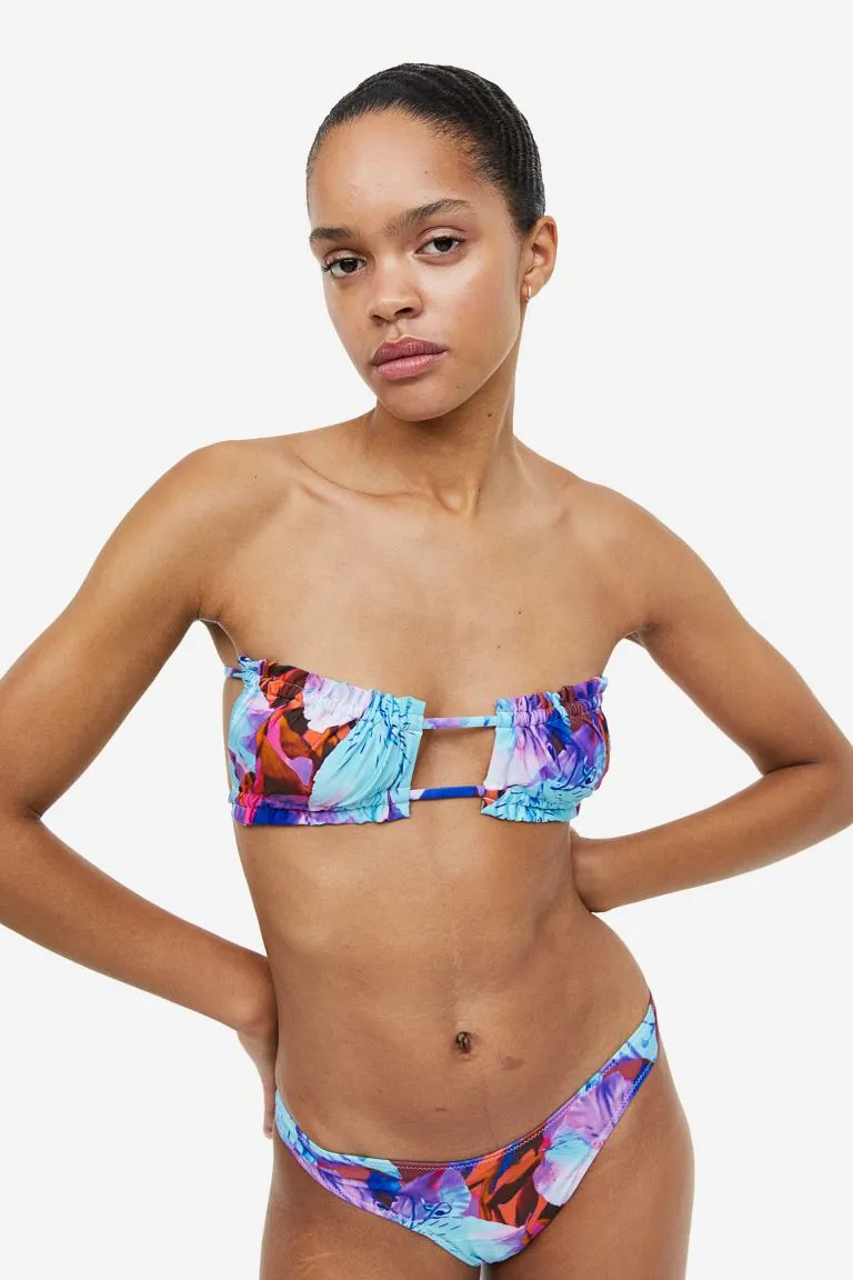 H&M ruffled bikini top