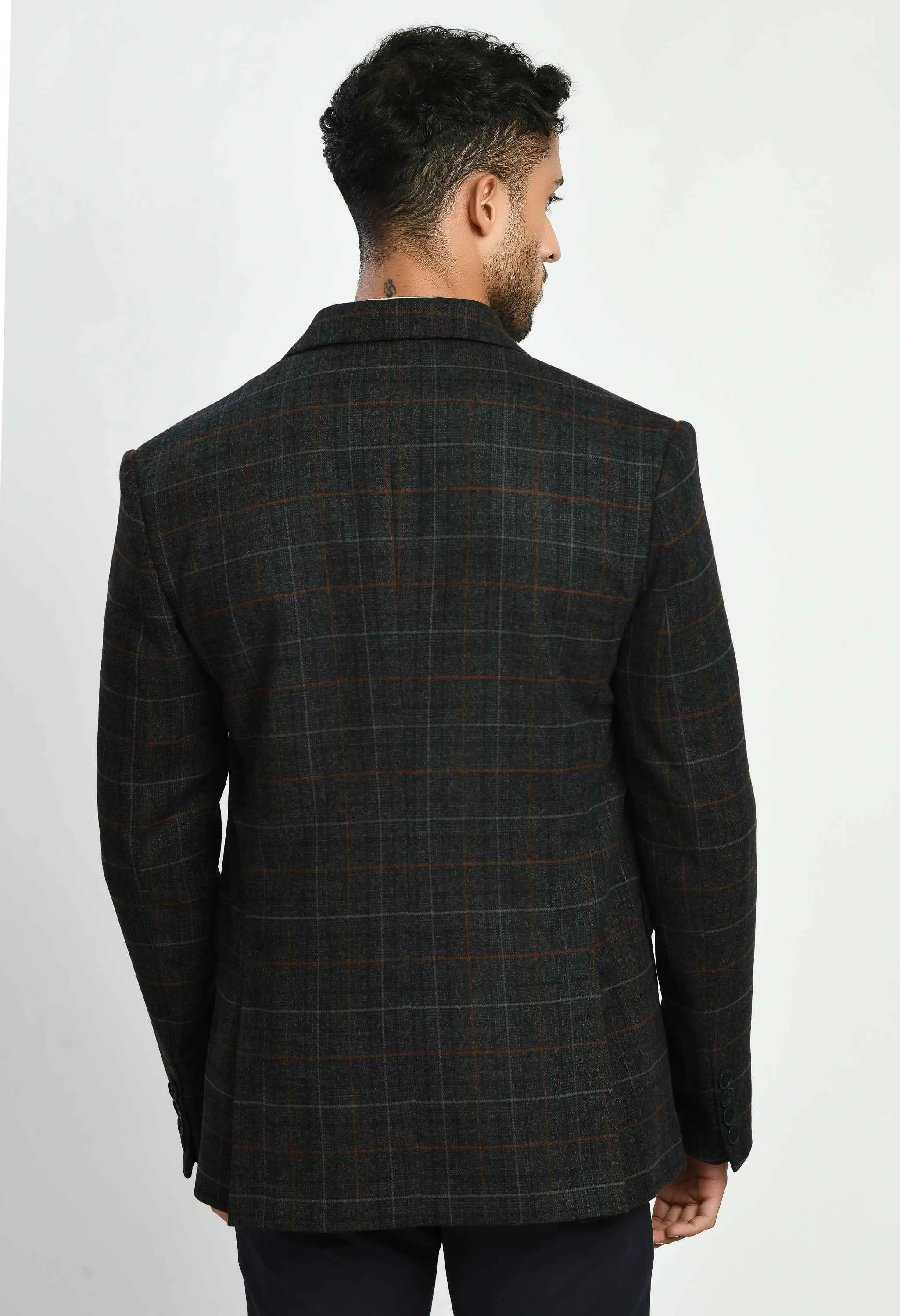 Single Breasted Slim Fit Blazer